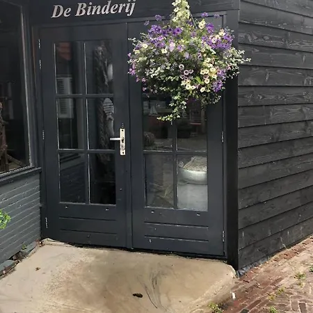Het De Wadden Den Oever