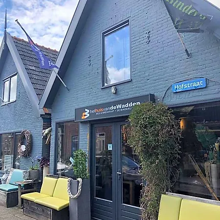 Het De Wadden Bed and breakfast 3*