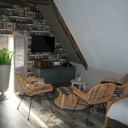 Het De Wadden 3*