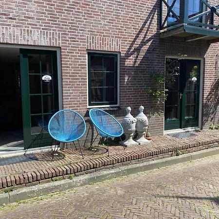 Het De Wadden Den Oever