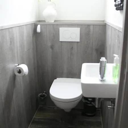 Het De Wadden Panzió Den Oever