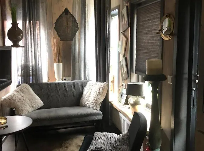 Het De Wadden Den Oever