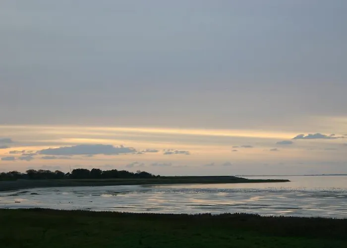 Het De Wadden Bed & Breakfast 3*